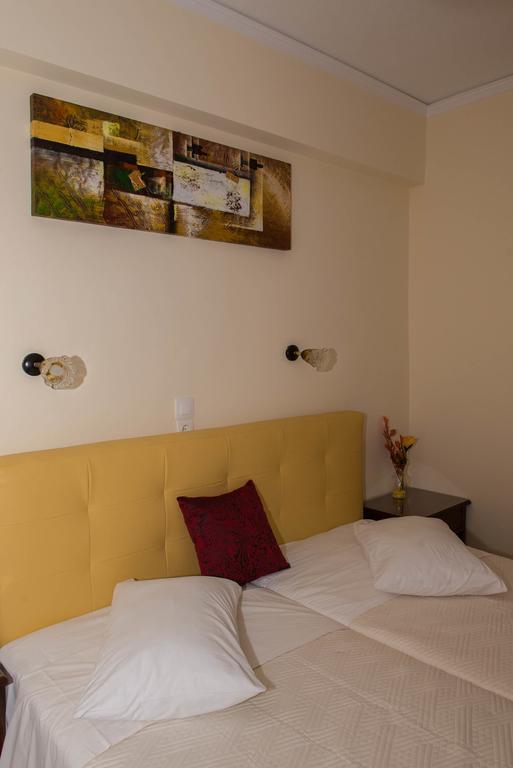 Matrona Apartments Poros Town エクステリア 写真